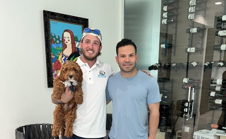 Good Daweg dog training with José Altuve